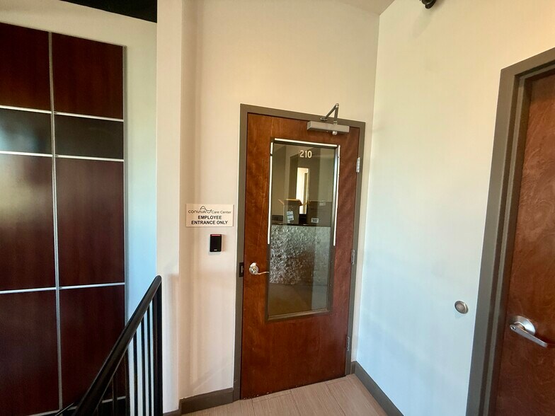 More Photos Of 449621 Us-301, Callahan Medical For Lease