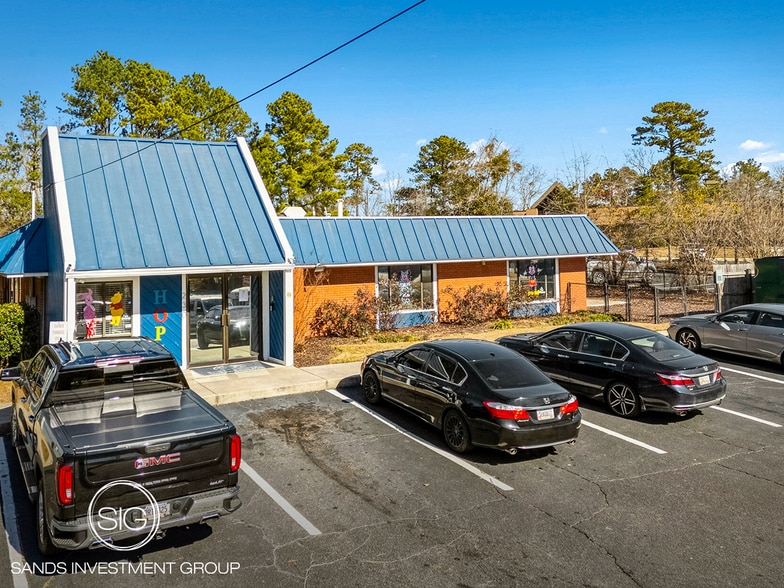 Primary Photo Of 230 Charter Ln, Macon-Bibb Daycare Center For Sale