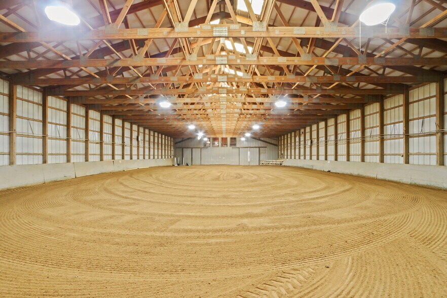 More Photos Of 223 Pine Hill Rd, Boone Horse Stables For Sale