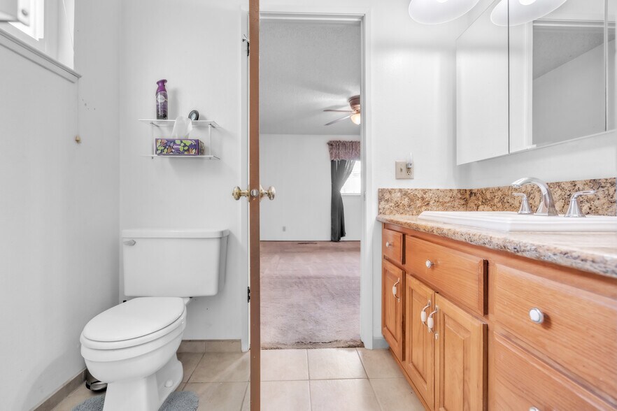 More Photos Of 7028 26th St, Rio Linda Industrial For Sale