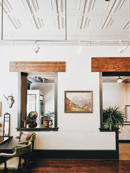 More Photos Of 223 Watson St, Ripon Storefront Retail Residential For Sale