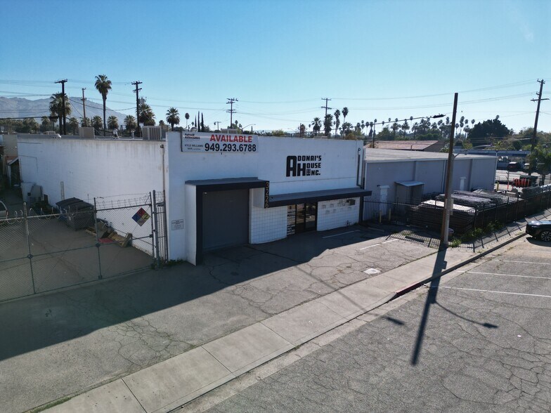More Photos Of 3226 Franklin Ave, Riverside Manufacturing For Lease