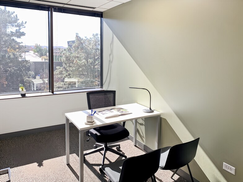 More Photos Of 8085 S Chester St, Centennial Coworking Space