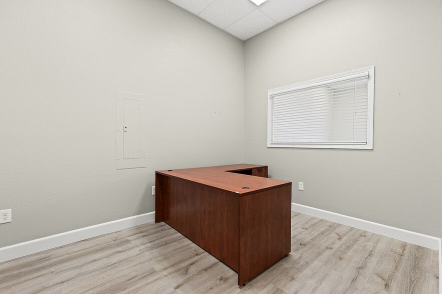 More Photos Of 995 Nord Ave, Chico General Retail For Lease