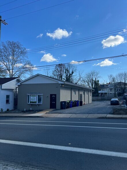 More Photos Of 306 Maryland Ave, Wilmington Freestanding For Lease