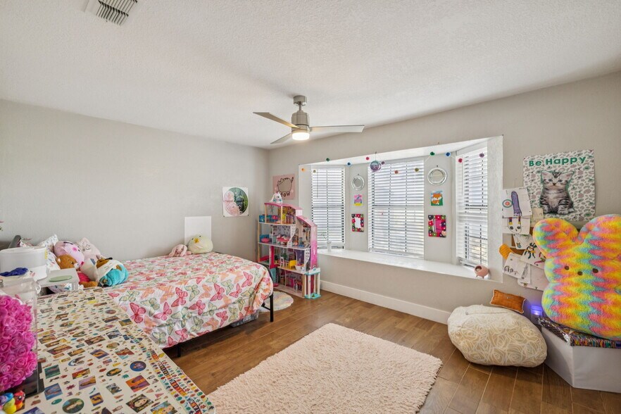 More Photos Of 995 W Gates Valley Rd, Poteet Land For Sale