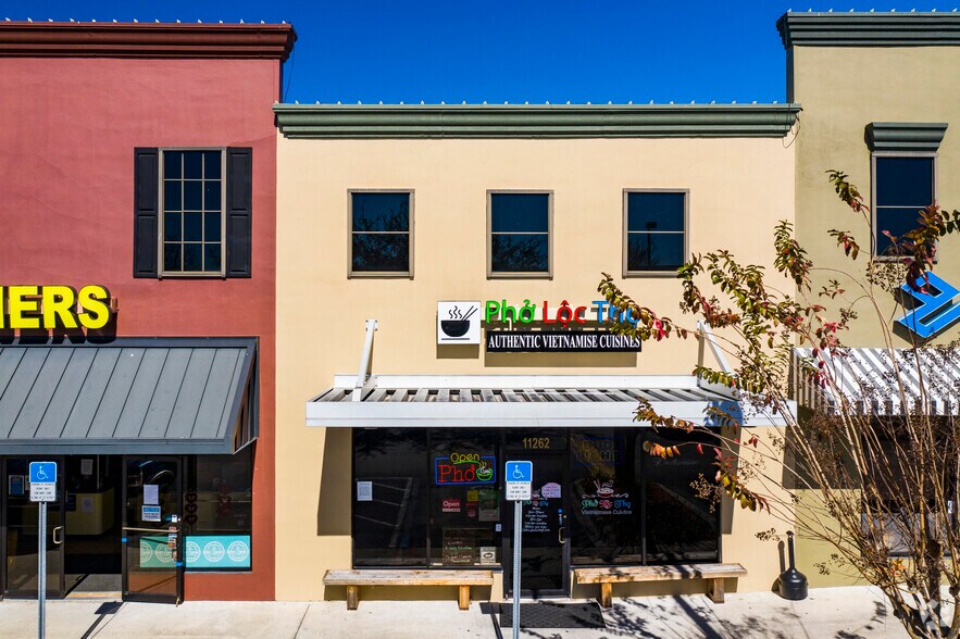 More Photos Of 11236-11264 Boyette Rd, Riverview Unknown For Lease