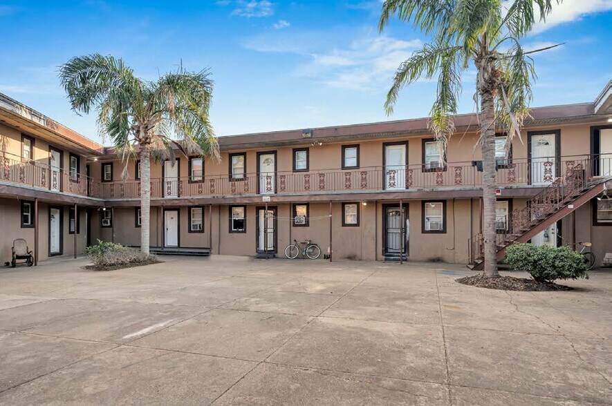 More Photos Of 2300 N Broad St, New Orleans Apartments For Sale