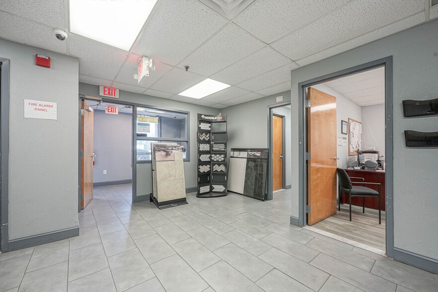 More Photos Of 49 Ironside Ct, Willingboro Manufacturing For Lease