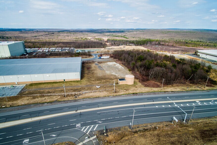 More Photos Of 50 Keystone Blvd, Pottsville Warehouse For Lease