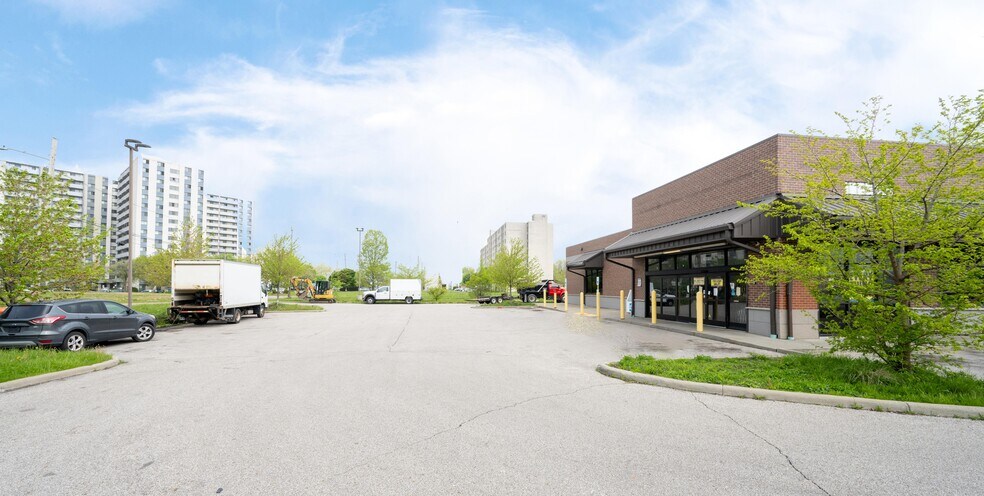 More Photos Of 16015 Lake Shore Blvd, Cleveland General Retail For Lease