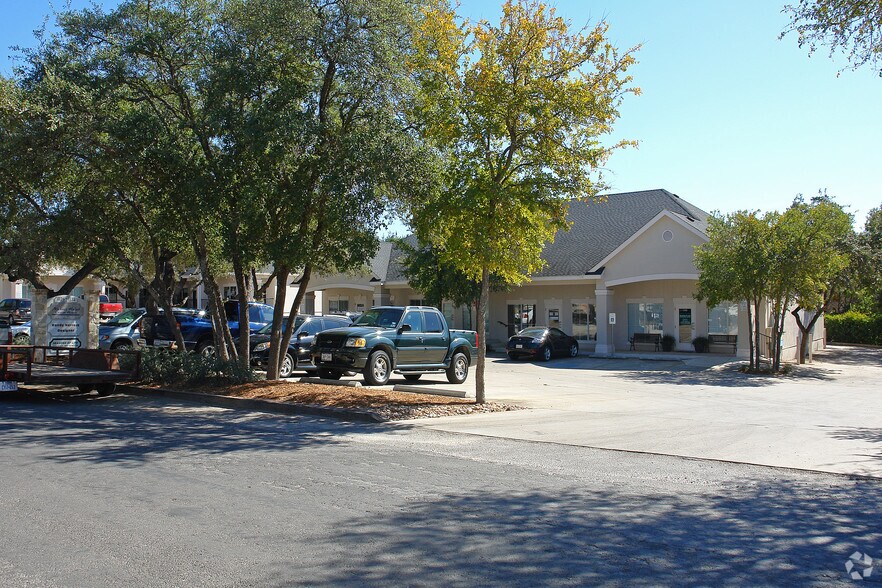 More Photos Of 1126-1132 W Blanco Rd, San Antonio Office For Lease