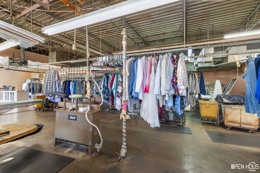 More Photos Of 1915 Kemp Blvd, Wichita Falls Office For Sale