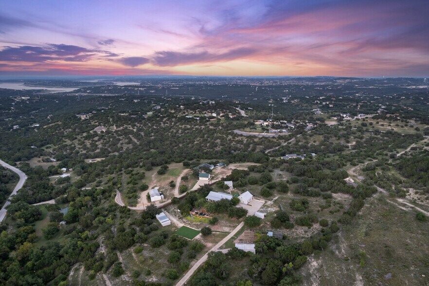 More Photos Of 4607 R O Dr, Spicewood Lodge Meeting Hall For Sale