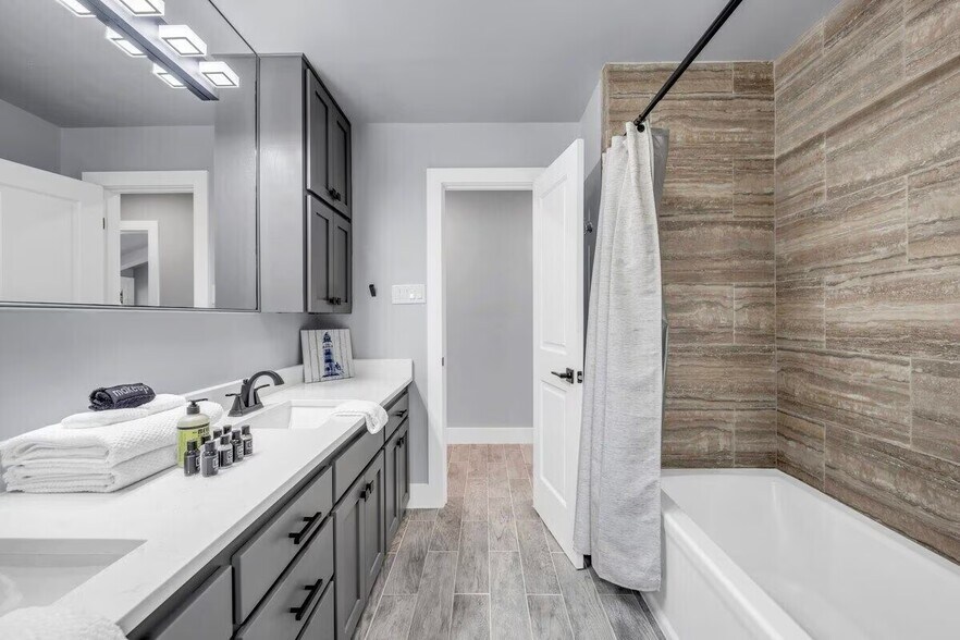 More Photos Of 3120 River Oaks Dr, Kingsland Specialty For Sale