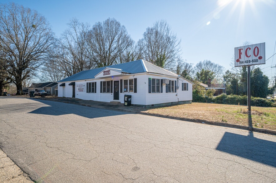 More Photos Of 801 W Church St, Cherryville Restaurant For Sale