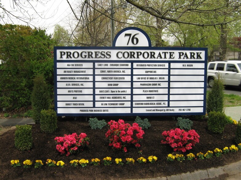 More Photos Of 76 Progress Dr, Stamford Research And Development For Lease