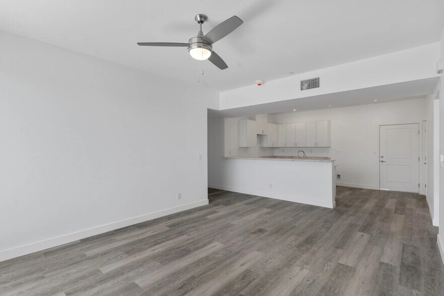 More Photos Of 4846 S Jones Blvd, Las Vegas Apartments For Sale