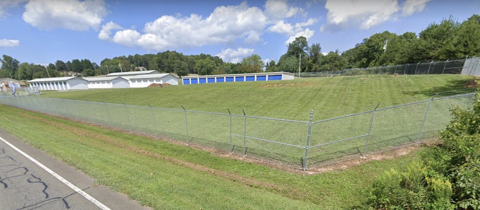 More Photos Of 3495 NC 18 S, Morganton Self Storage For Sale