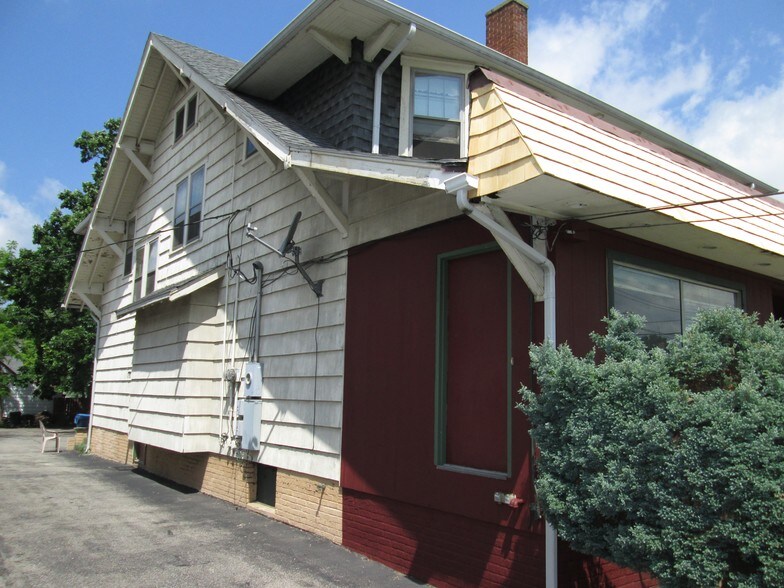 More Photos Of 485-487 Front St, Berea Office Residential For Sale