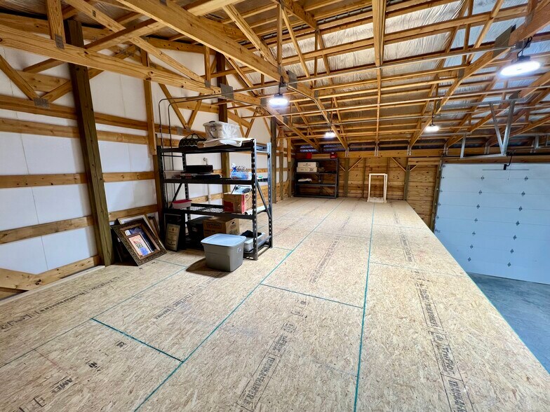 More Photos Of 510 Lillys Bridge Rd, Mount Gilead Flex For Sale