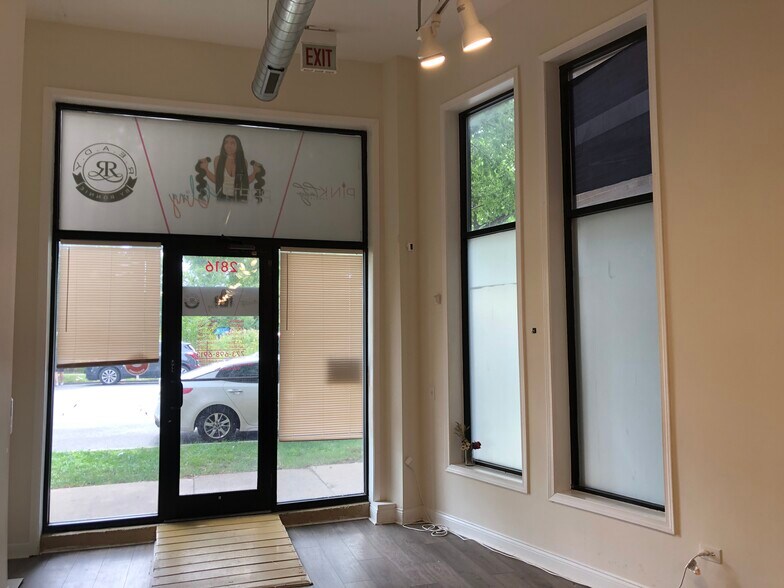 More Photos Of 2800-2802 W Chicago Ave, Chicago Apartments For Sale