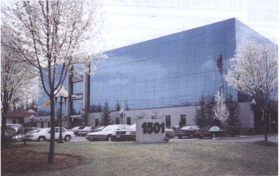 More Photos Of 1501 Hamburg Tpke, Wayne Medical For Lease