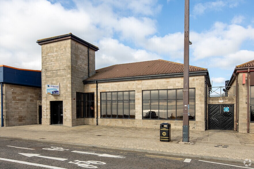 More Photos Of Beach Esplanade, Aberdeen Restaurant For Lease