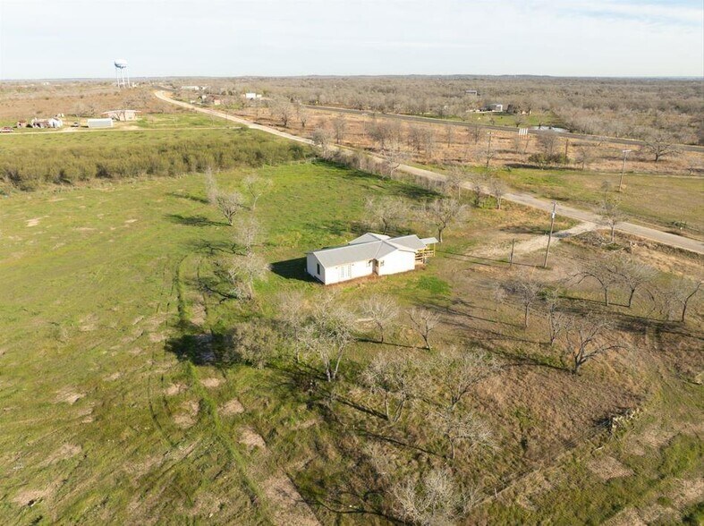 More Photos Of 2095 Bridal Path Rd, Luling Land For Sale