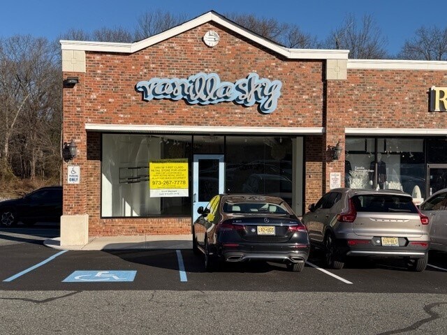 Primary Photo Of 159-169 S Livingston Ave, Livingston General Retail For Lease