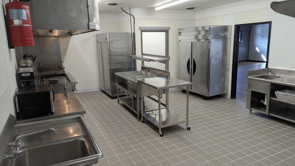More Photos Of 6324 S College Ave, Fort Collins Restaurant For Lease