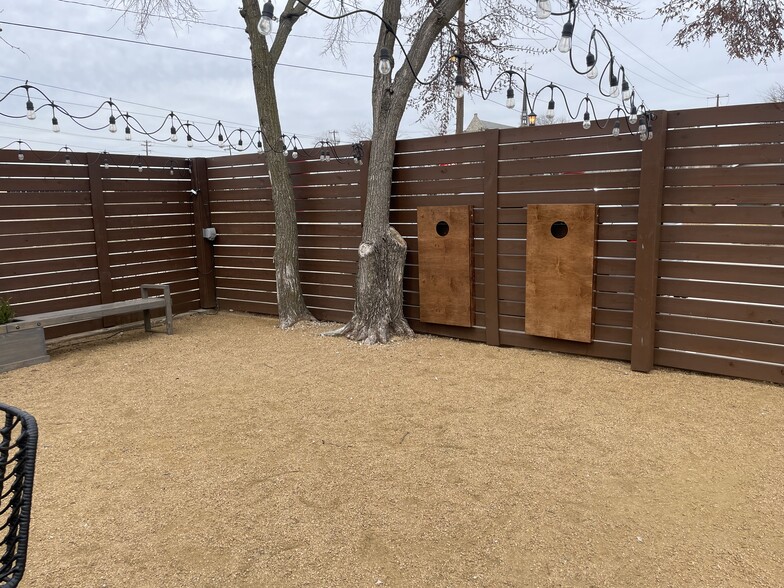 More Photos Of 2412 N Olie Ave, Oklahoma City Office For Sale