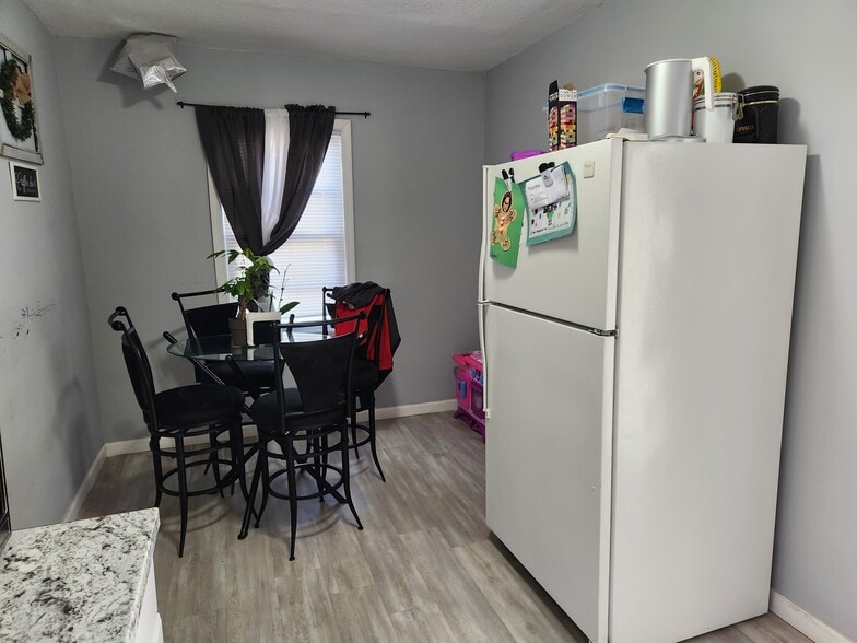 More Photos Of 90 Old Quogue Rd, Riverhead Apartments For Sale