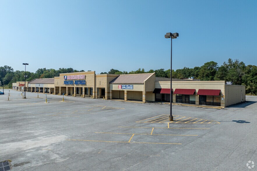 Primary Photo Of 1607 S Lumpkin Rd, Columbus General Retail For Sale