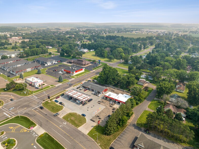 More Photos Of 123 W Prairie View Rd, Chippewa Falls Auto Repair For Sale