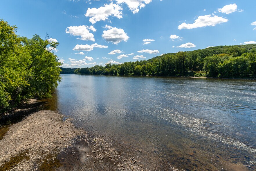 More Photos Of 9 Mill St, Stockton Police Fire Station For Sale