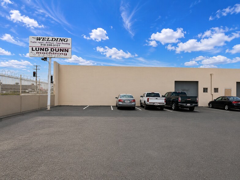Primary Photo Of 508 Glenoaks Blvd, San Fernando Industrial For Sale