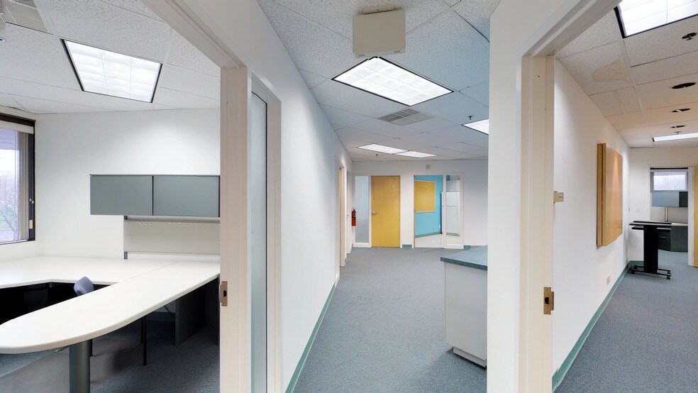 Primary Photo Of 959 Route 46 E, Parsippany Office For Lease