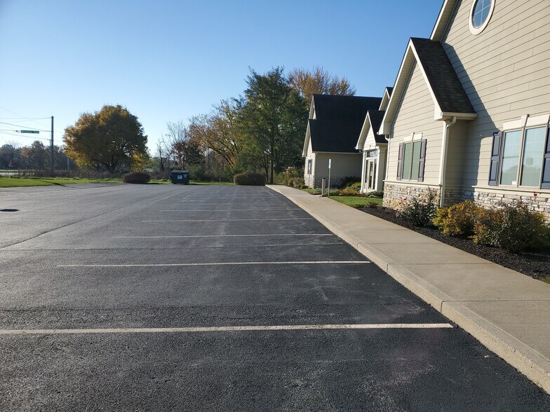 More Photos Of 11115-11119 Lima Rd, Fort Wayne Medical For Sale
