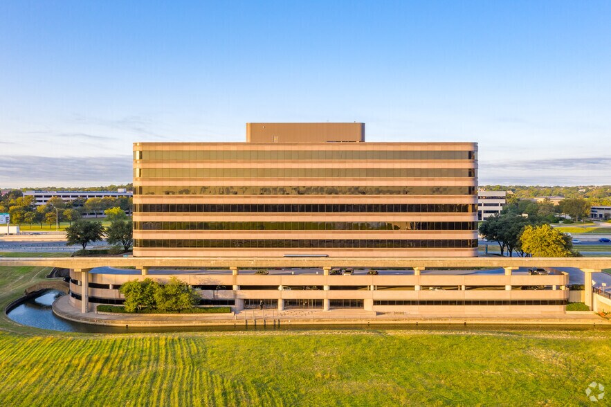 More Photos Of 511 E John Carpenter Fwy, Irving Coworking Space