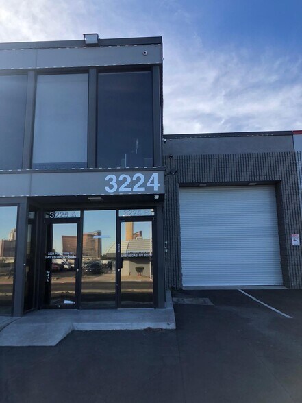 More Photos Of 3224 Procyon St, Las Vegas Warehouse For Lease