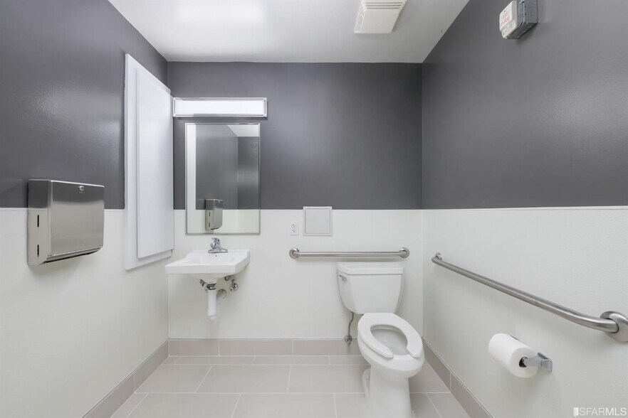 More Photos Of 200 Brannan St, San Francisco Apartments For Sale