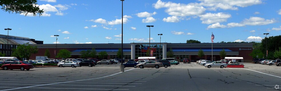 More Photos Of 50 Cambridge St, Worcester Supermarket For Lease