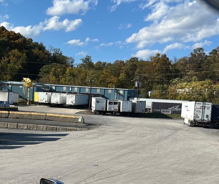 More Photos Of 12393 William Penn Hwy, Thompsontown Manufacturing For Sale