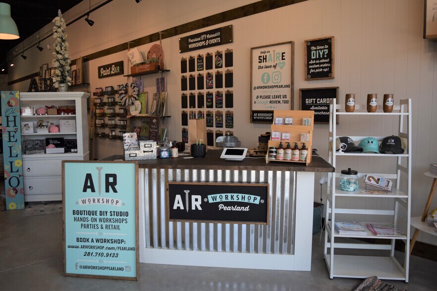 More Photos Of 1130 Broadway St, Pearland Unknown For Lease