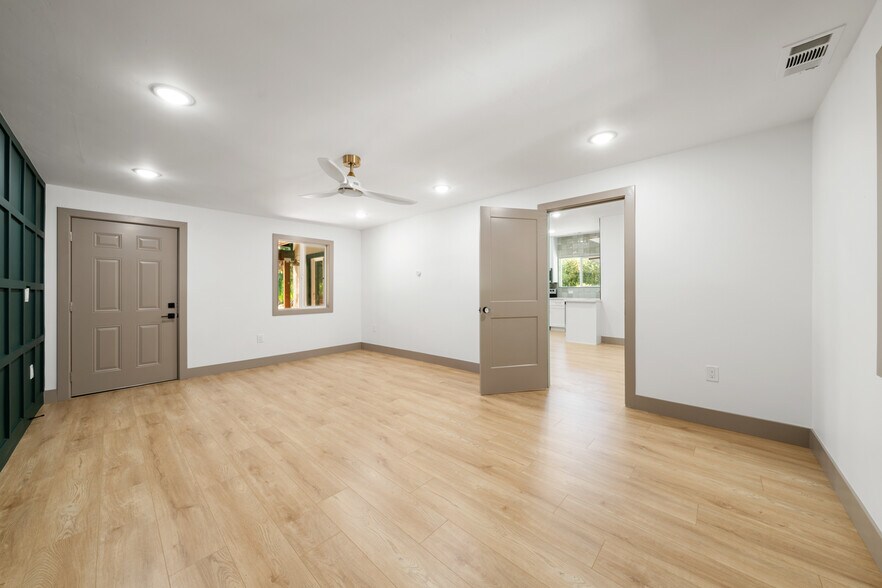 More Photos Of 14268 CA-160, Isleton Apartments For Sale