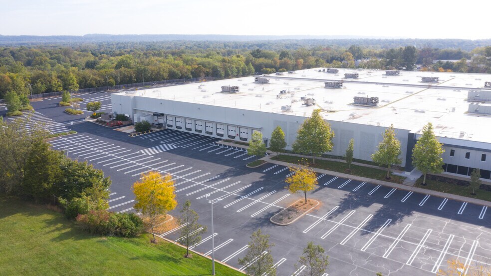More Photos Of 3070 Rt 22 W, Branchburg Manufacturing For Lease