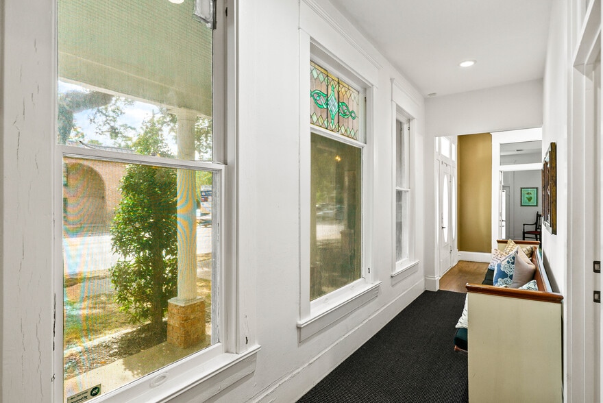 More Photos Of 800 Jackson St, Richmond Office Residential For Sale