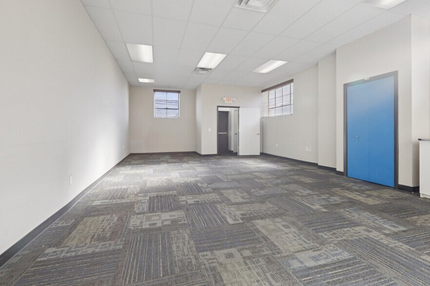 More Photos Of 16-18 Van Wettering, Hackensack Warehouse For Lease