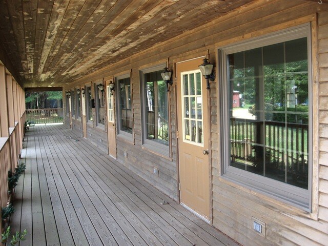 More Photos Of 1257 Buckley Hwy, Union Office For Sale